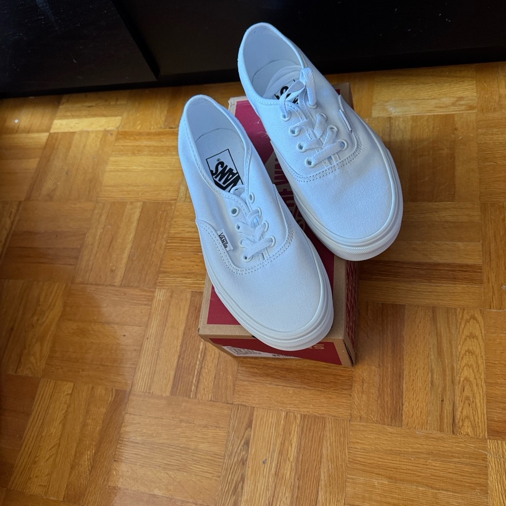Vans Men's Classic White Sneakers